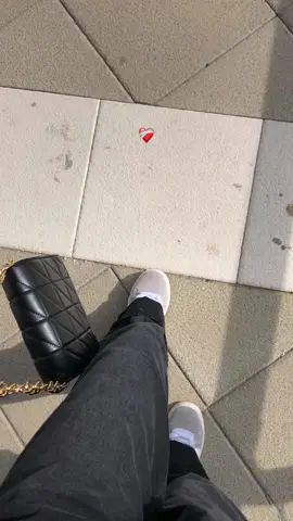 #نسيت_انا_الوجوه_نسيت_الي_قالوه #ghorba🗼🇫🇷👻🇪🇺🇪🇸🇹🇳🇩🇿🇹🇳🇩🇿 #مهدية🇹🇳_ايطاليا🇮🇹 #شعب_الصيني_ماله_حل😂  #❤️‍🩹 #الحمدلله_دائماً_وابداً 