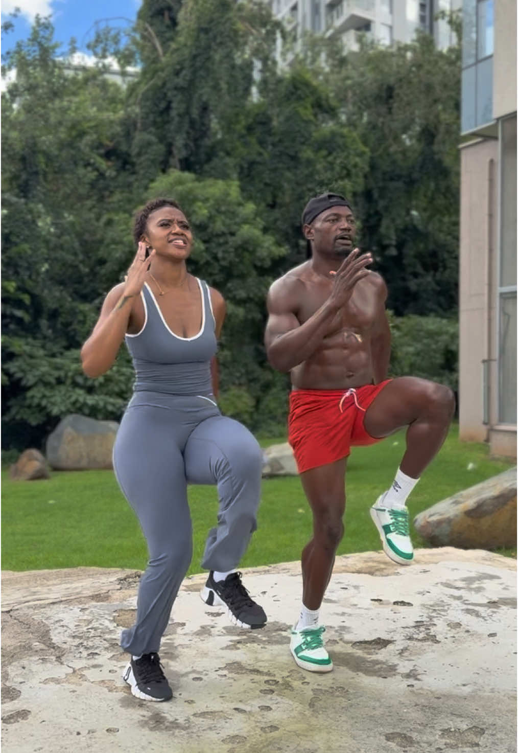 Can you complete this 1 min exercise no rest #fit #challage #tik #tok #exercise  #johannesburg  #