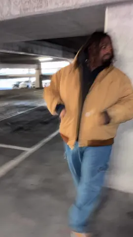 When the big friend tries to become a model @boohooman @carhartt 
