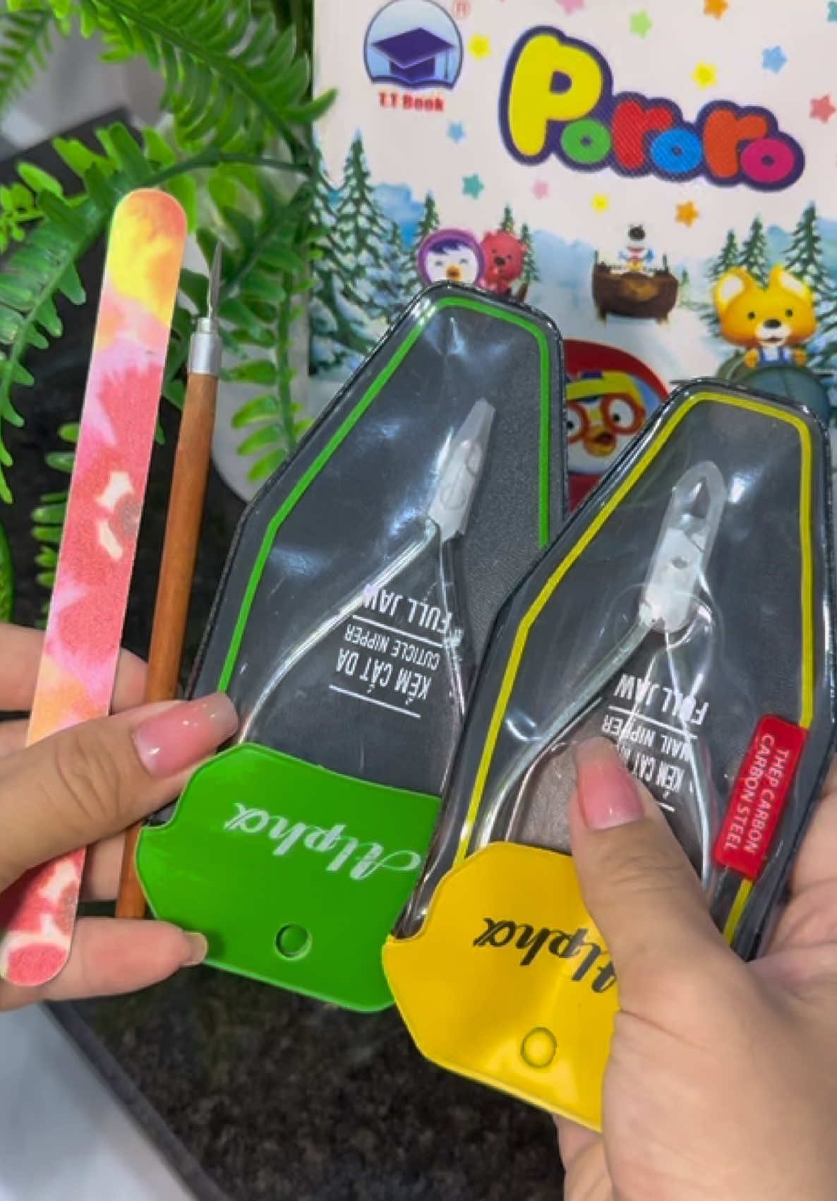 Trả lời @nguyễn kim bộ kềm làm móng 4 món chỉ 106k miễn ship#emkieutaphoa #kemlammong #kemcatda #kemcatmong #kemlamnail 