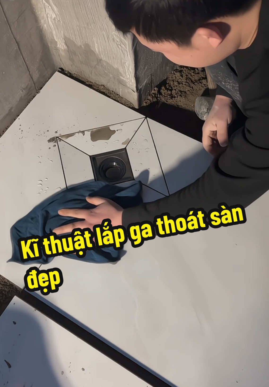 Kĩ thuật lắp ga thoát sàn đẹp #phongtamminhchau #combonhavesinh #tuchaudathachanh #thietkenhatam #tubanda #mauphongtamdep #tuchaucaocap #tuchauphongtam #tuchauhiendai #combophongtam #lapdatgathoasan #gathoatsan #gathoatsanchonghoi 