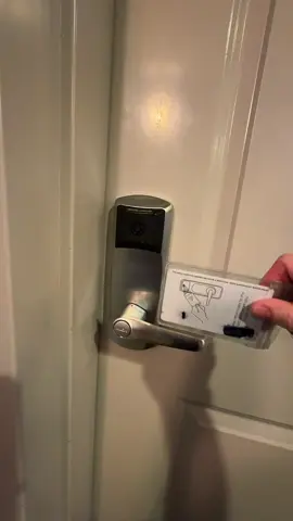 A day in the life of a housekeeping🔥 p.s принимаю заказы на рекламу если что 😂 ☺️ #hardworker #housekeeping #calgary #work #job #roomattendant #hotelroom #clean #cleaning #canada🇨🇦 #🇨🇦🇨🇦🇨🇦 #alberta #AB #bestwestern #bestwesternhotel #bestwesternplus 