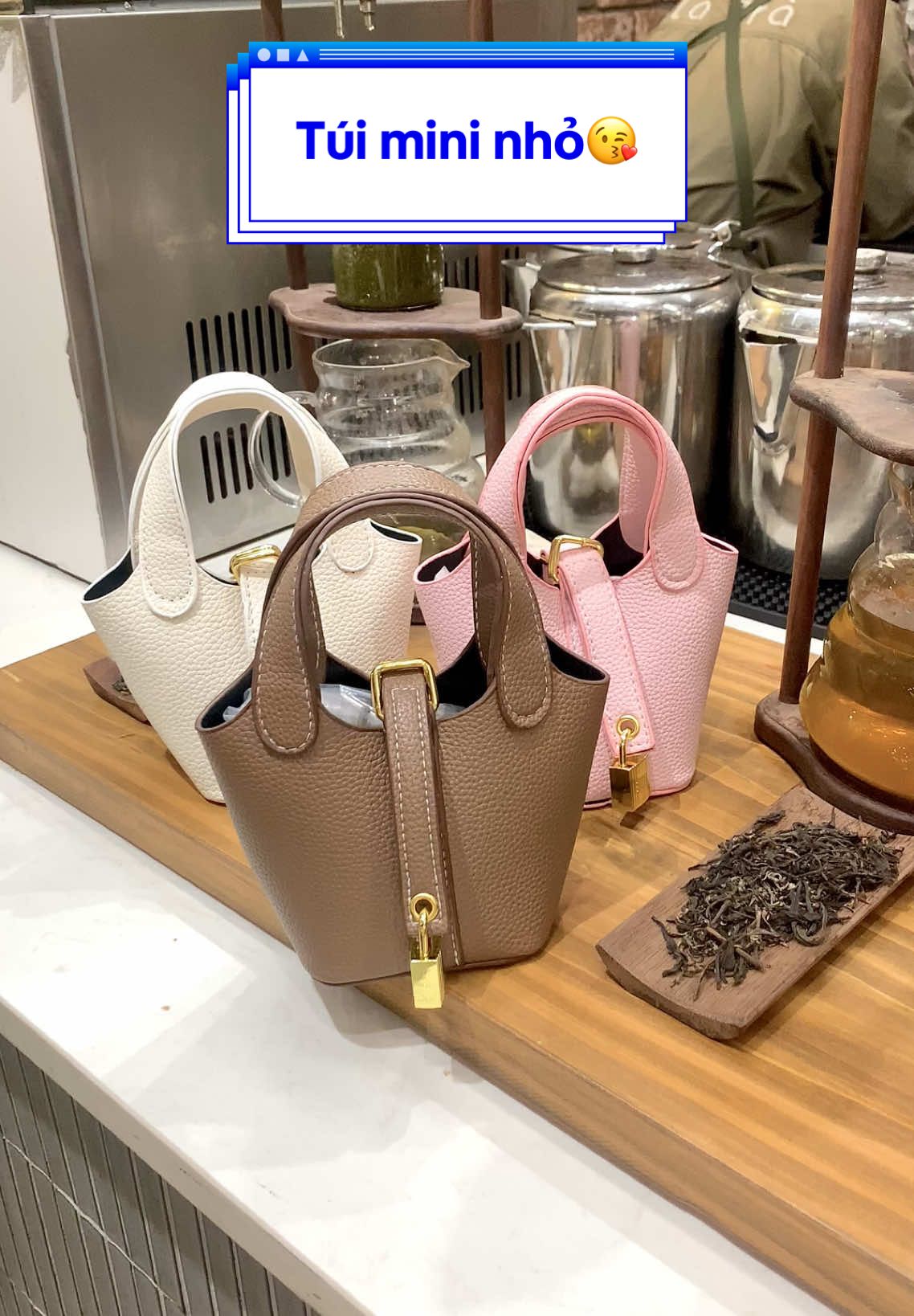 Túi cầm tay mini kèm khoá nhỏ shop về full màu ❤️❤️#LearnOnTikTok #tuideocheo #tuimini #topthinhhanh #tuixach #xuhuongtiktok #mienphivanchuyen #tuixach 