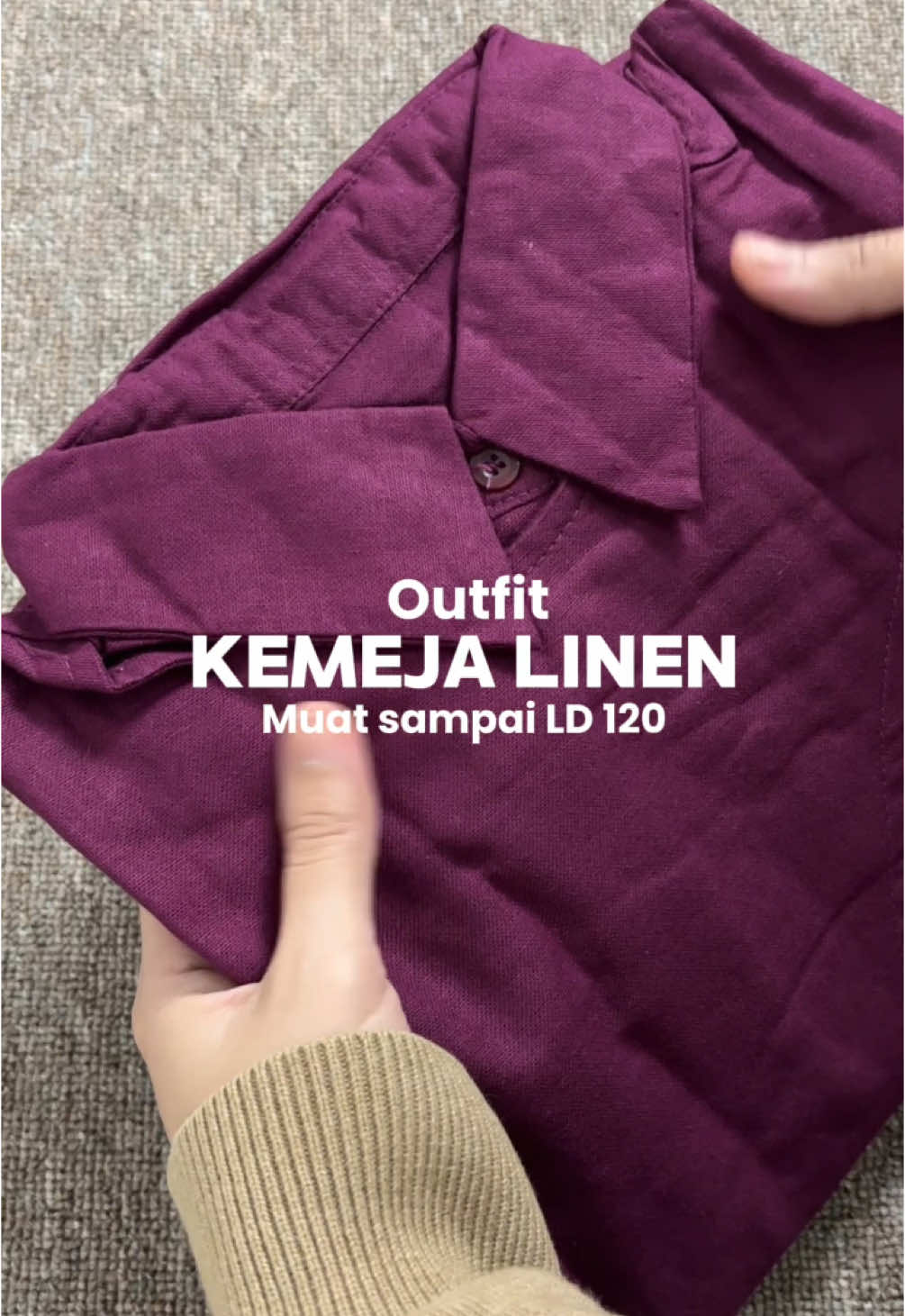 Linen purple emang gak pernah salah! Kemeja ini muat sampai LD 120 ✨ Cocok buat ngampus, nongkrong, atau nge-date. Jangan sampai nyesel karena kehabisan, harga bisa berubah kapan aja! #kemejalinen #hawashirtlinen #purple #kemejawanita #kemejaoversize 