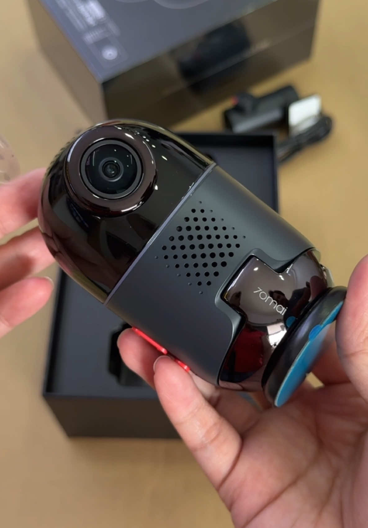 The New 70mai 4K Omni is here! 🚗📷 Capture every angle in stunning 4K with 360° coverage, dual HDR, and next-level clarity. Stay protected on the road like never before! 🔄 ✨  #70mai #4KOmni #DashCam #DriveSafe