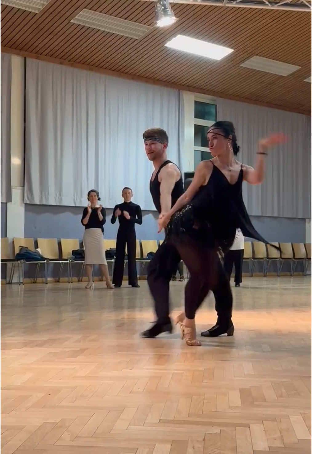 Jivin‘ 🤩#dance #dancers #latin #jive 