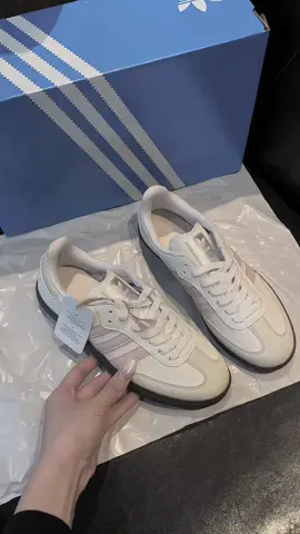 Màu siêu iuuuu đến từ adidas SAMBA 🤍 #giaydepquangchaucaocap #xuhuong #hangqccc #bythaonguyen #viral #fyppppppppppppppppppppppp 