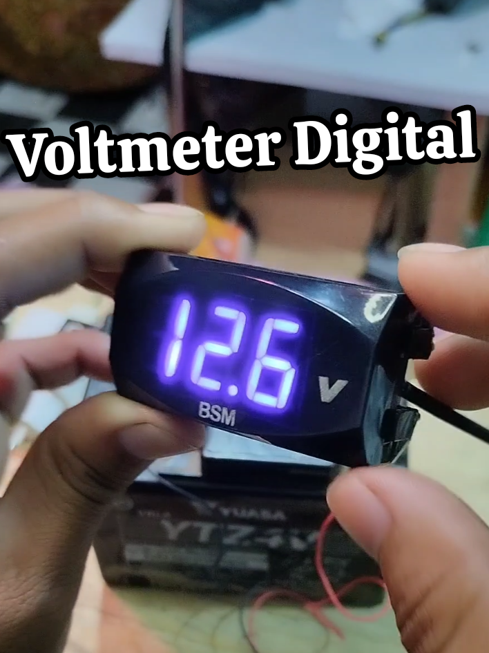 Voltmeter aki fungsinya untuk mengetahui volt aki kita #voltmeteraki #voltmeterdigital #voltmetermotor 