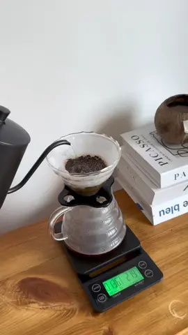 حقيبة ادوات ال V60 12 قطعة مع محصول قهوة مجانا #your_coffee #قهوة_مختصة #شنطة_قهوة #ركن_قهوة ##ركن_القهوه #capcut #fyp #متجر_لويس 