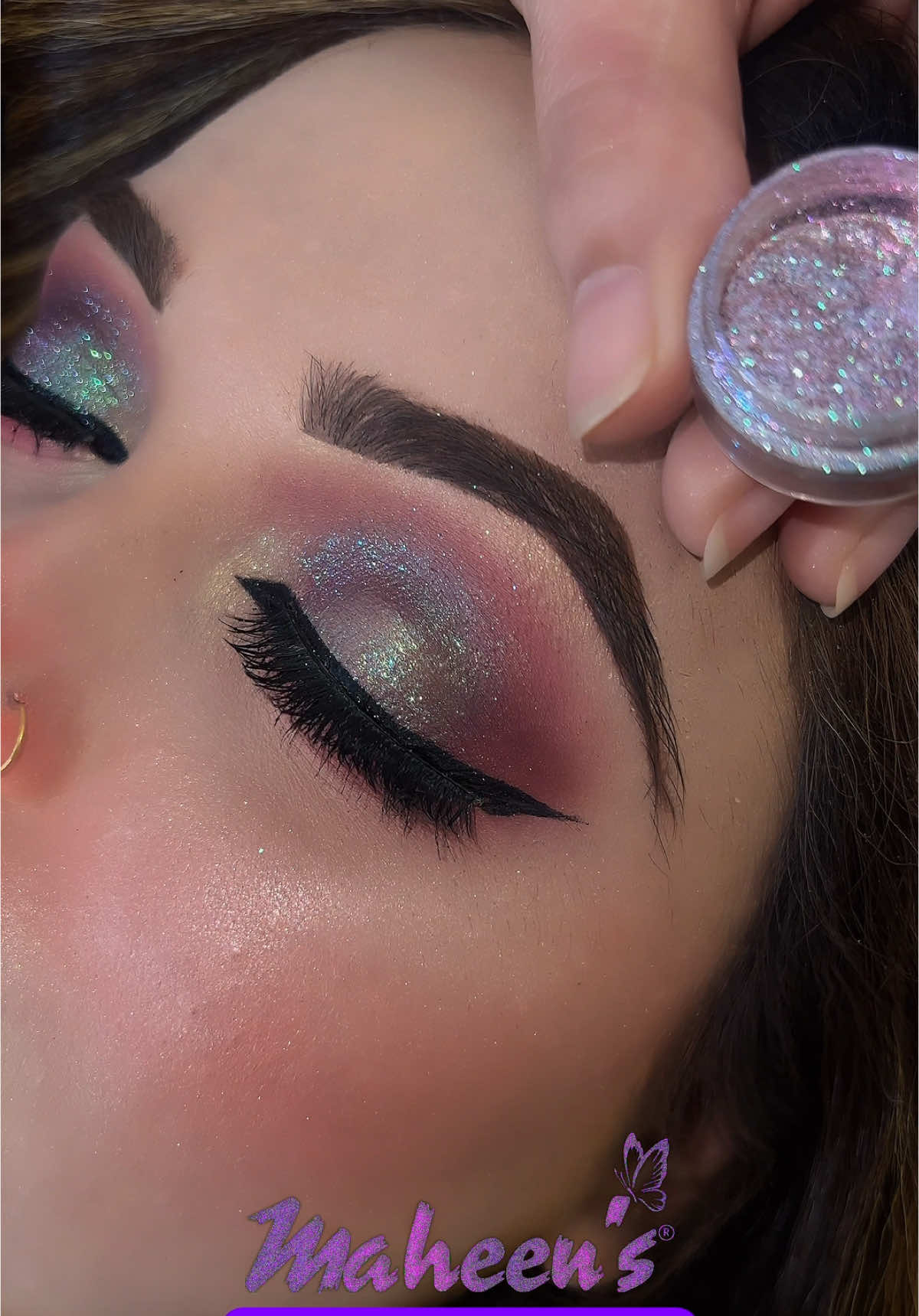 This adorable (Steller Sheen) Eye shimmer ! Available in 23 different shades!  . Shade : 10💕 . . To order call or whatsaap : 03230202020 . . . . #maheenbeautyparlour #makeup #cosmetics #maheensvosmetics #eyeshadowtutorial #eyeshadowstick #eyeshadowpalette #eyeshadowhacks #makeuptransformation #makeuplooks #makeuptutorials #makeupartistsworldwide #makeupwisuda #bridalmakeup #makeupchallenge #makeupbyamnamaheen #muarawalpindi #bestmakeupartistinrawalpindi #softmakeup #glowingmakeup #bestmakeupartist #bestmakeupartistinpakistan