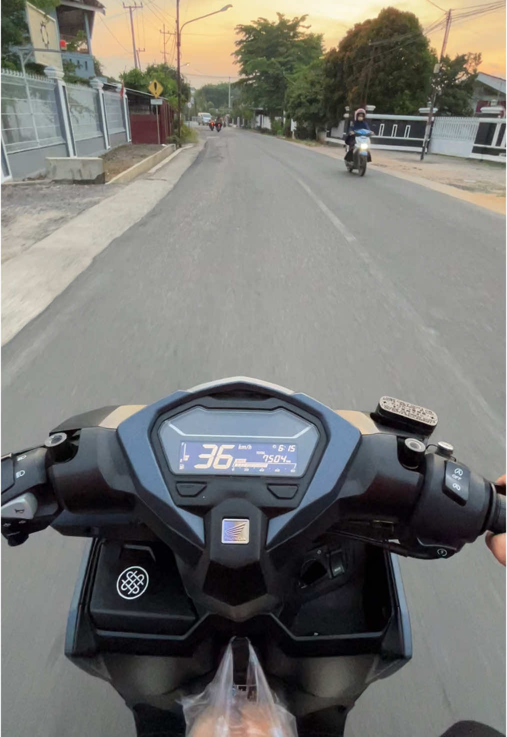 Pov: 1 maret 2025 🗿 #vario125new #variogen2 #ramadhan 