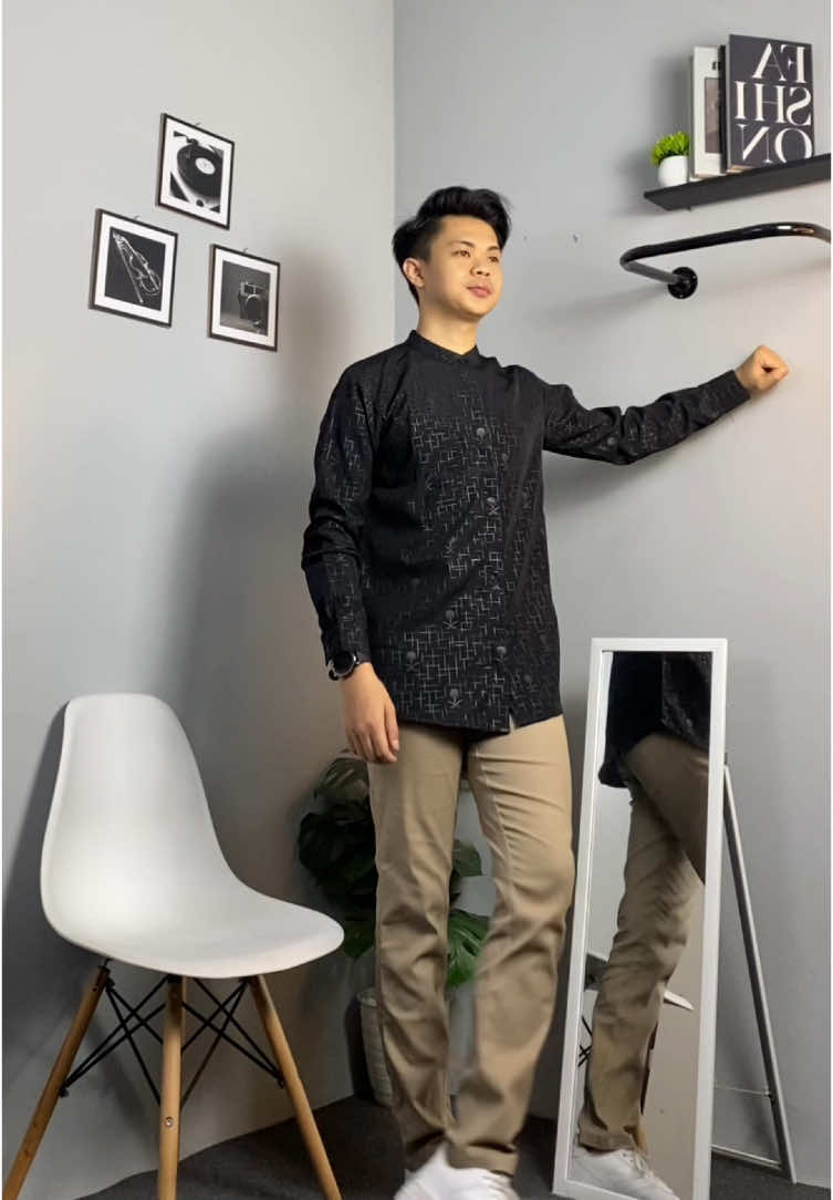 Rekomendasi baju koko premium. Bahan adem dan nyaman dipakai #bajukoko #kemejakoko #bajulebaran #kokolebaran #rekomendasikemeja #kokopremium #outfitlebaran #rekomendasioutfit #outfitpria 