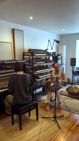Spending time with the two brothers @TWO LANES  is incredibly inspiring. Last summer, we met for the first time and started creating music together. As life kept us busy, we have only now found time to dive back into it and continue shaping ideas. I can’t wait to share more with you soon. This video is a lil excerpt from a spontaneous jam after we finished our session yesterday. #twolanes #maltemarten #handpan #piano