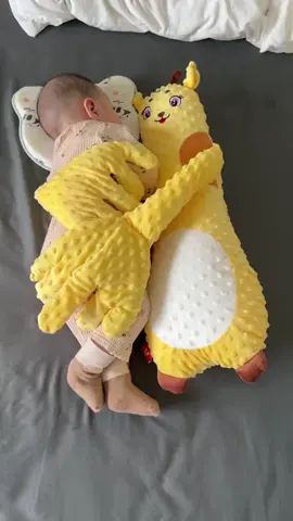 Thèm ngủ mà ông ba #viaconcung #embedethuong♥️ #viaconyeu #đồchoithongminhchobe 