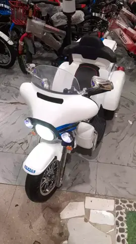 xe điên cảnh sát 3 bánh cho bé