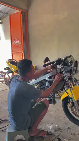 wes ape ramadhan loh bro , Ndang dicek up pdah.mu mben iso gawe ngabuburit dan ngolek takjil 😁😁 #NMTproject #naylamotor #tuban24jam #2stroke 