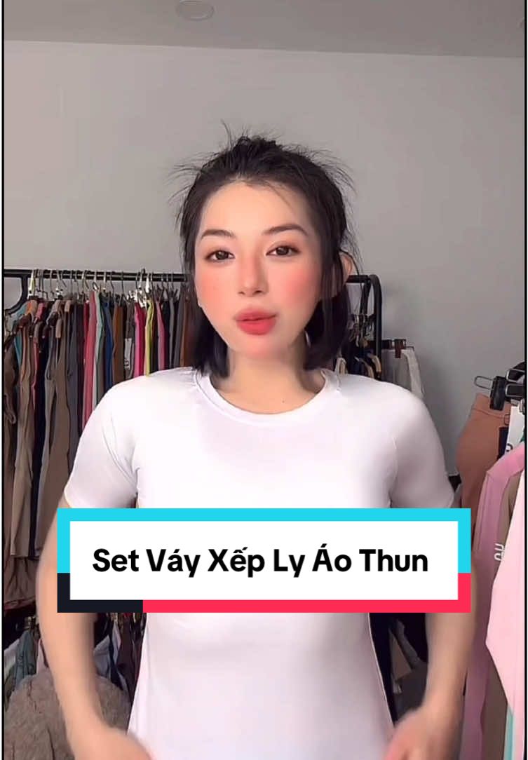 Lên em set mới toanh nhà Uniq nhé chị em #uniq #coolpeel #settapgym