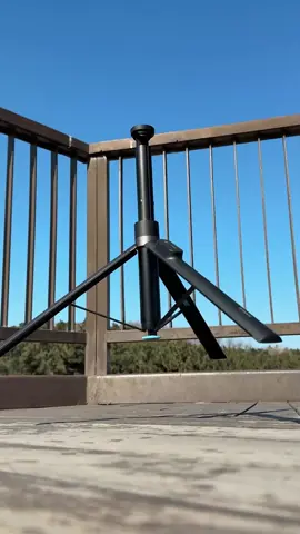 A selfie stick that can automatically extend! RTAKO 60 Inch Selfie Stick Tripod. #portableselfiestick #selfiesticktripod #selfiestick #tripod #ttshop #TikTokShop #tiktokshopfinds#Vlog#vlogmusthave
