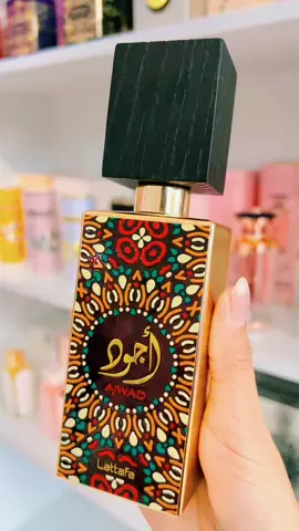 Ajwad💘 Un perfume delicioso. Lo consigues aquí en Aurora. ✨🤩 Perfumes originales al mejor precio. 🤑📲 #perfumesarabes #perfume #perfumesimportados #cali #colombia #perfumeria 
