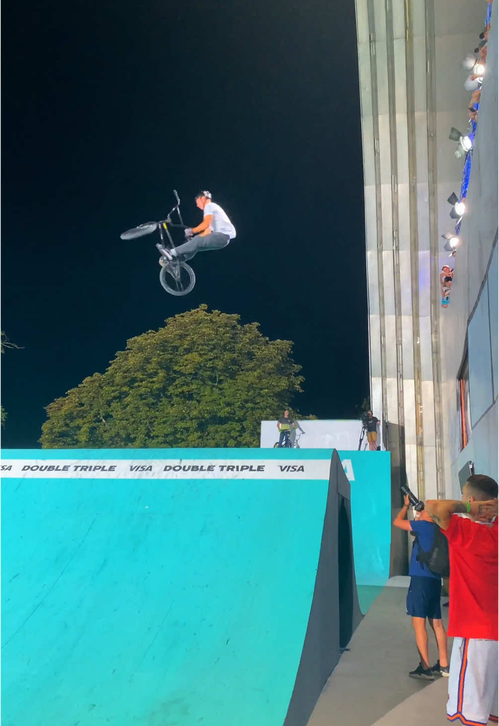 720 WHIP TO BAR from 2021 🤯🔥💨 Double triple was the largest contest in the history of Ukraine 🇺🇦❤️ 720 WHIP TO BAR в 2021 году 🤯🔥💨 Double Triple был самым масштабным соревнованием в истории Украины 🇺🇦❤️ #bmx #doubletriplefest #kyiv #ukraine