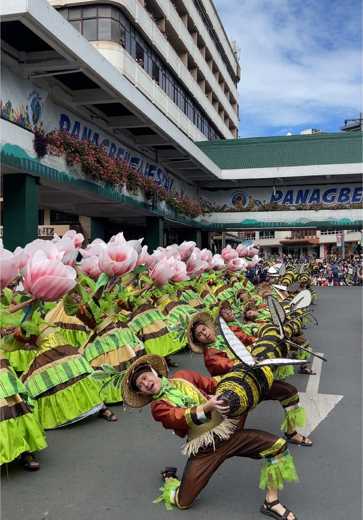 Tawid A Balitok at Panagbenga Festival 2025 Grand Street Parade #panagbenga #choreographer 