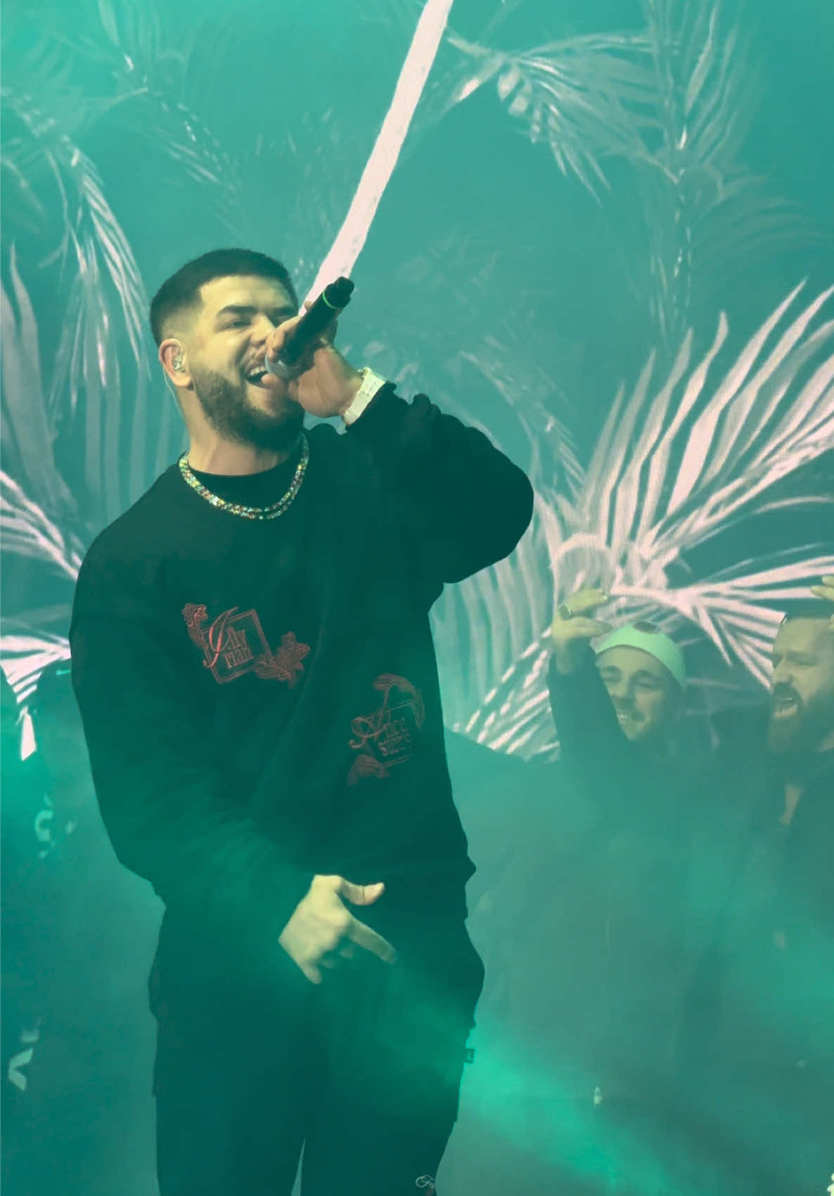 Drop it like it’s hot 🥵#noizy 