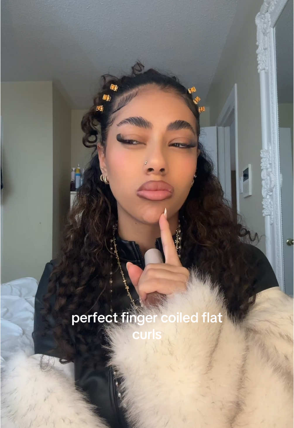 natural looking curls have character  #fyp #viral #curlyhair #curls 