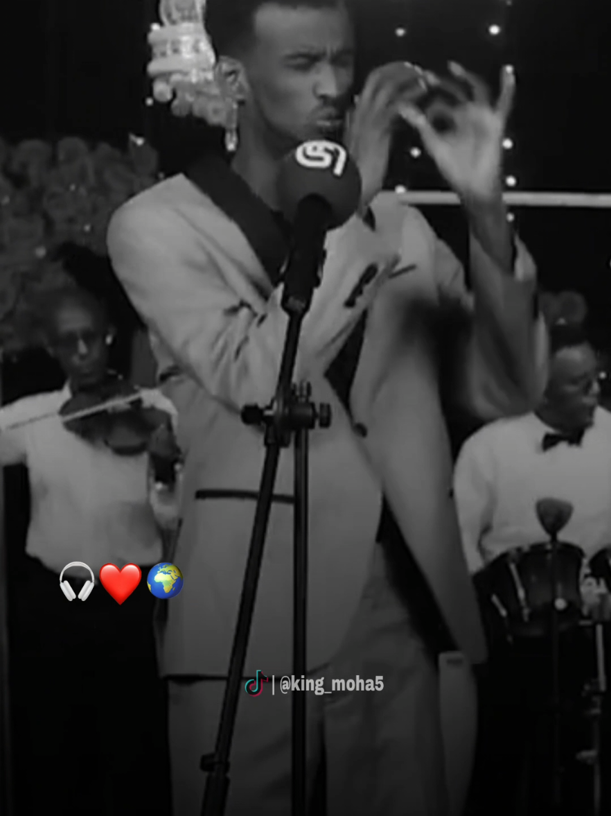 Nafaa Waayey Baa Tahy 😭💔(New song) Khalid Kaamil #fyp #wizzmoha2 #wizzmoha000 #somalitiktok #hargesatiktok💚🤍❤ #khaalidkaamil #xamarcadey🇸🇴🇸🇴🇸🇴🇸🇴 #somalia 