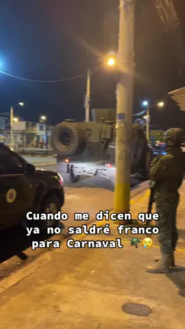 🪖🇪🇨 😥 #parati #fds #viral #ejercitoecuatoriano🇪🇨 #pixel #ecuador🇪🇨 #humor #amazonia #carnaval 