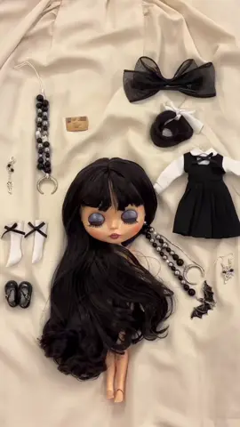 In lovee ♡ #blythedoll #customblythedoll #dolls #customdolls #aesthetic #fyp