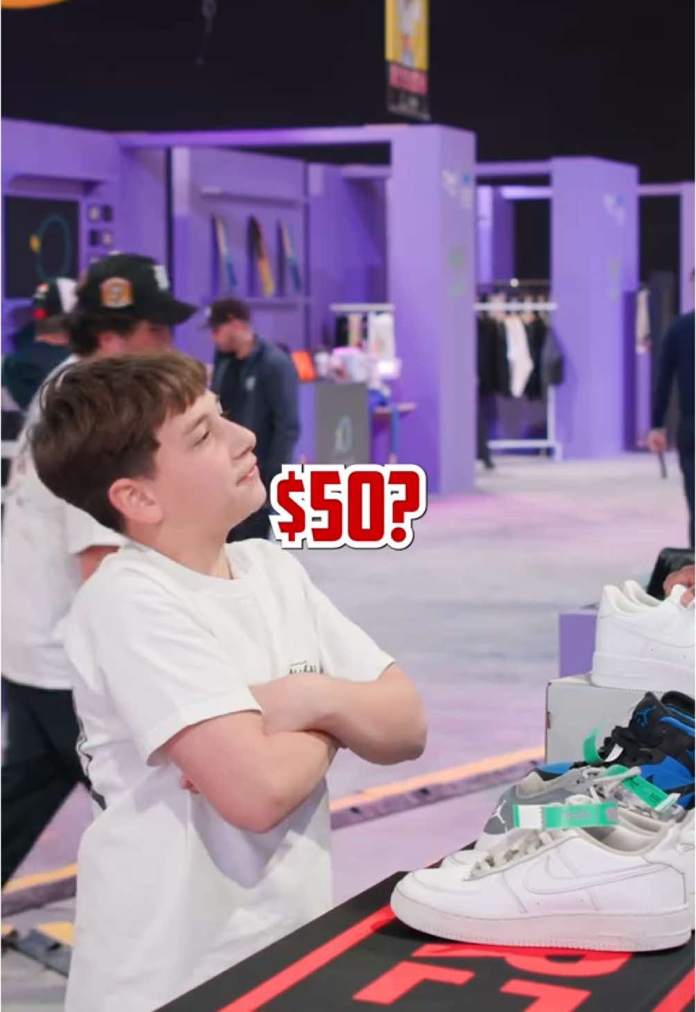 something new🧐 #foryou #viral #sneaker #comedy #funny 