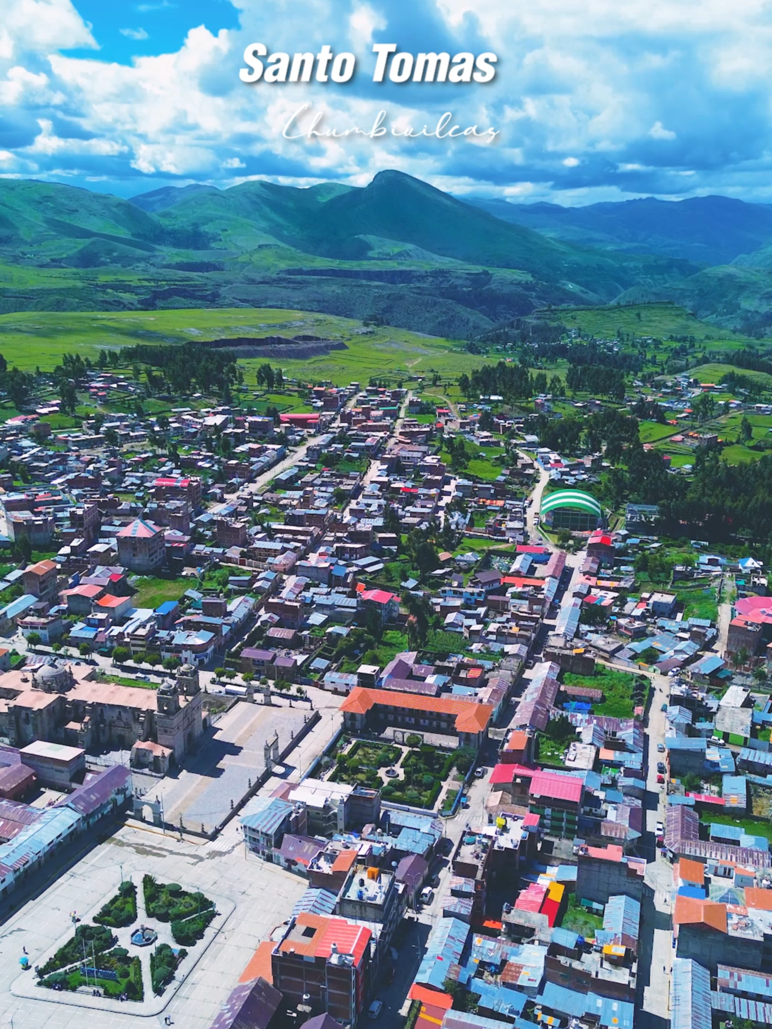 Santo Tomas - Chumbivilcas Capital de la provincia Chumbivilcas, Departamento del Cusco. y por si fuera poco este año 2025 cumple 200 años. Musica : Rebeldes Qorilazos #Chumbivilcas #Peru #Cusco #Dji