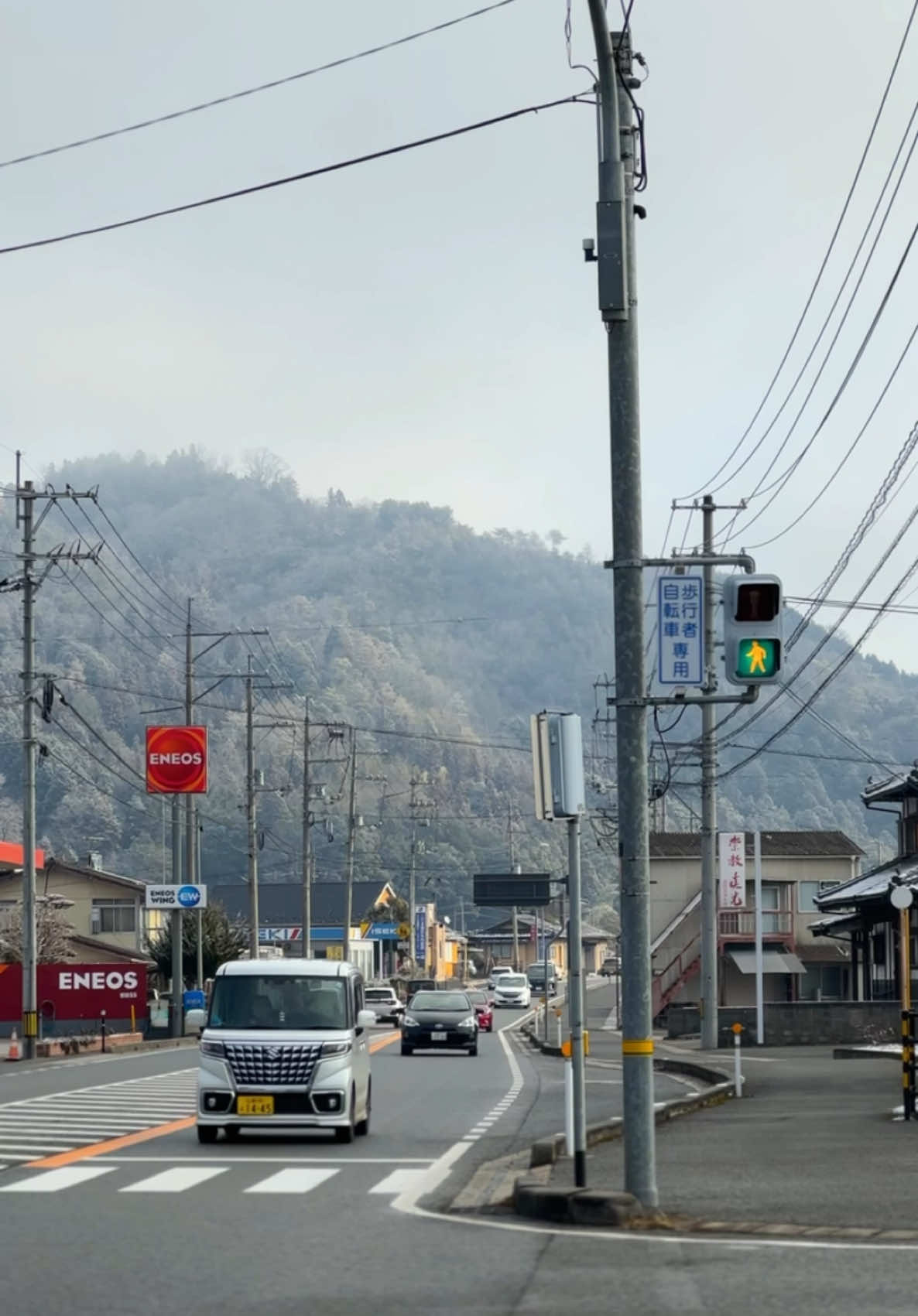 Jalanan Jepang di minggu pagi. Misalkan dora chan punya akun tiktok, mungkin dia bakal komen “apakah kau melihat mobil yang salip menyalip?” #jepang #kenshuseijapan🇮🇩🇯🇵🎌 #japan #japanvibes #japanstreet #おすすめ #fypシ 
