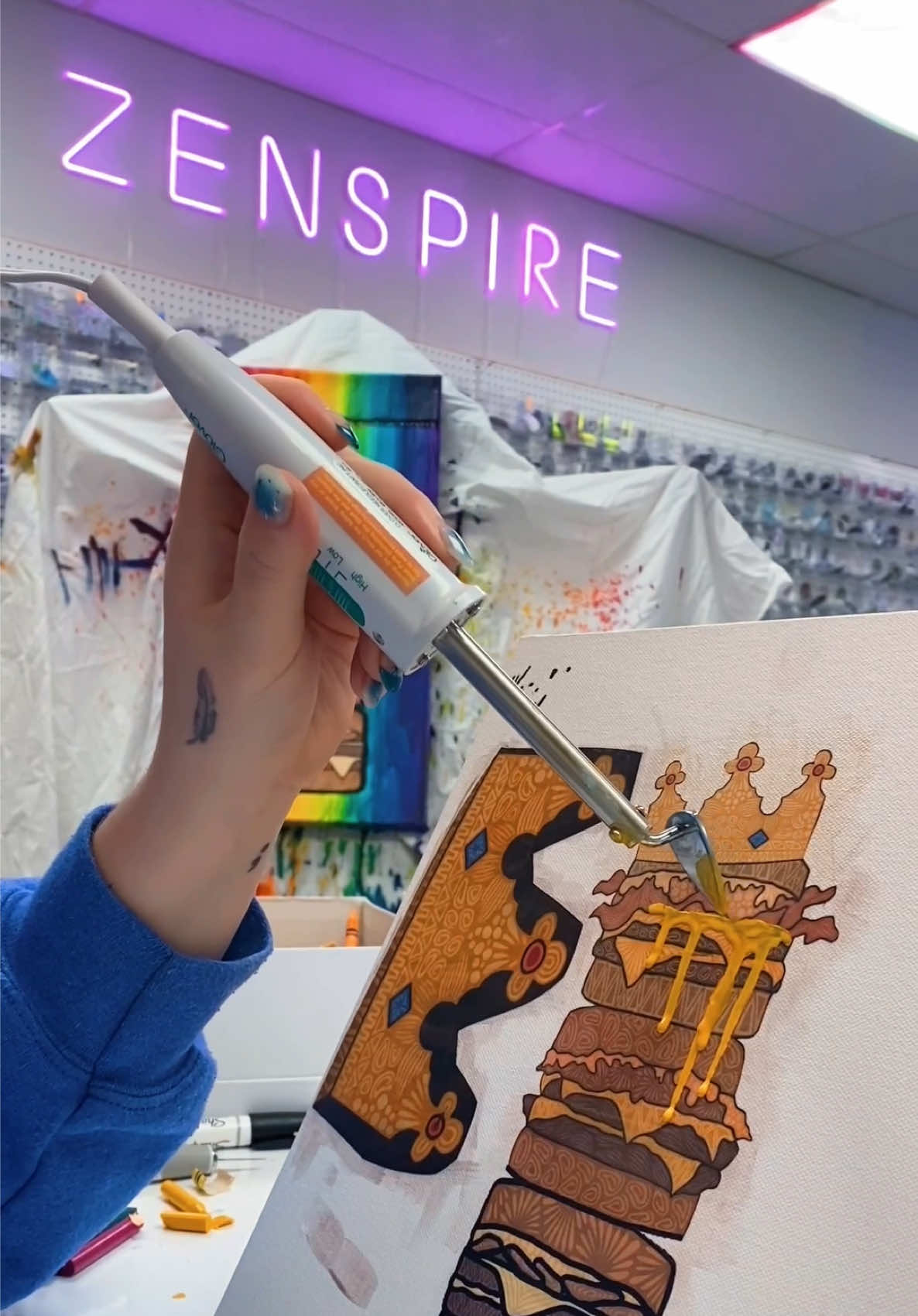 Replying to @Alyssa Wilcox ✨sandwich crayon melt design test✨ #zenspiredesigns #SmallBusiness #oddlysatisfying #satisfying #asmr #crayonart #crayonmelt #canvasart #crayoncanvas #canvasmelt #meltedcrayon 