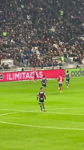 No, no es el FIFA 🤯  Don Sergio Ramos right now 😎 #Rayados #SergioRamos 🇪🇸