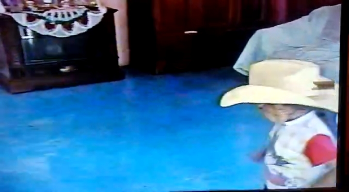 Por cierto le debo un sombrero a mi apa❤️😂 #parati #duranguense #feliz #fyp 