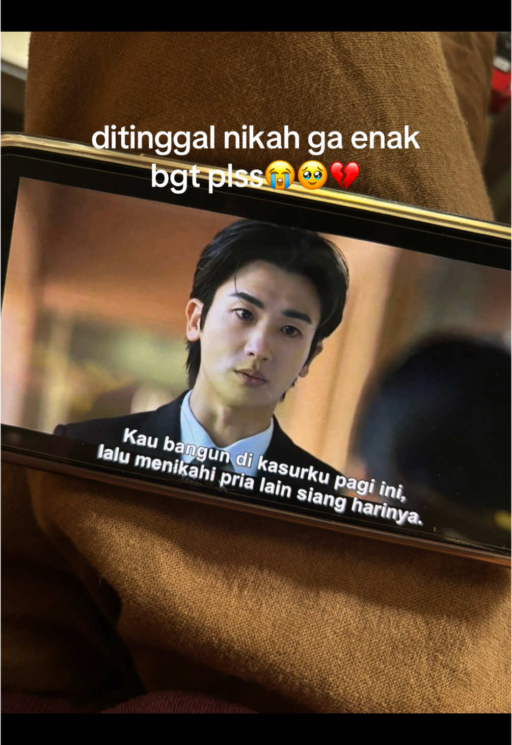 pernah ngalamin jg ditinggal nikah, ada gilanya diki🤏#parkhyungshik #buriedhearts 