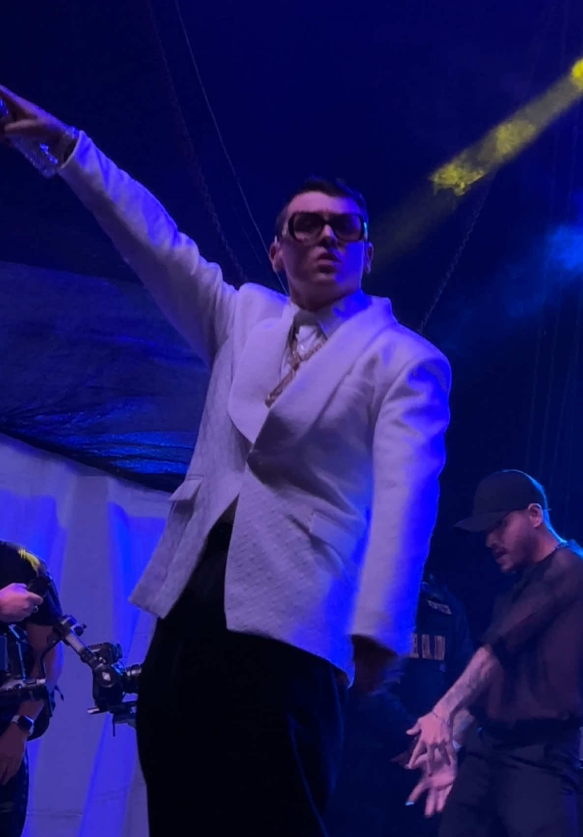 Kevin Roldán en Quito  PPP #kevinroldan #kr #newking #ecuador #paratii #fyp #conciertosquito @KEVIN ROLDAN ♛ 