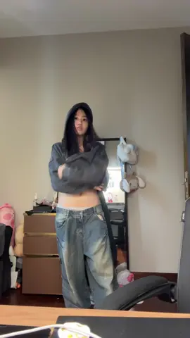 i can’t dance against the wall ITS A FOUL