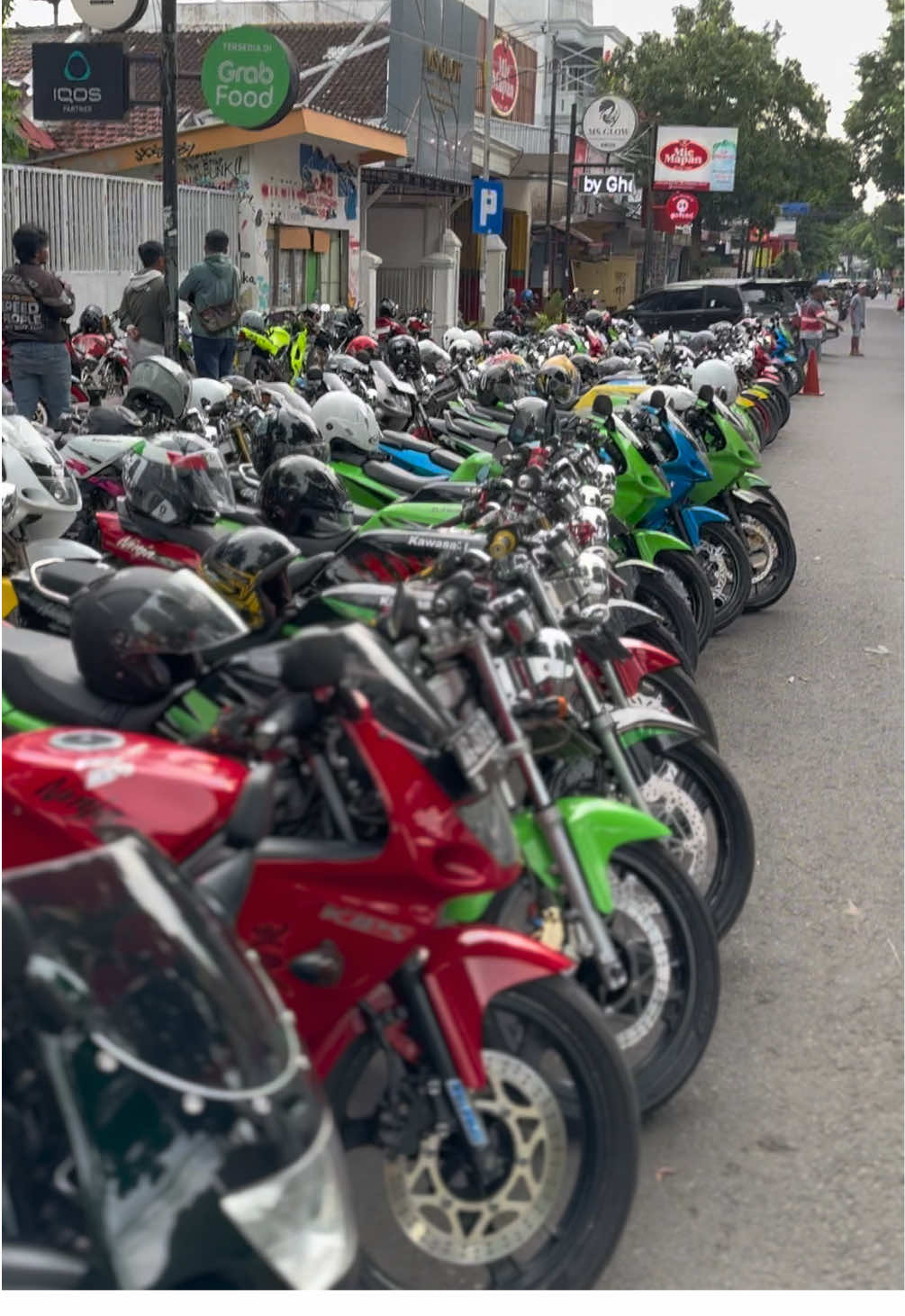 Kelas malam agcity ninja two stroke #ninjakediri #kediri24jam #ninja #ninjarrnew #agstyle #ninjaagstyle #ninjarr #kelasmalamagcity 