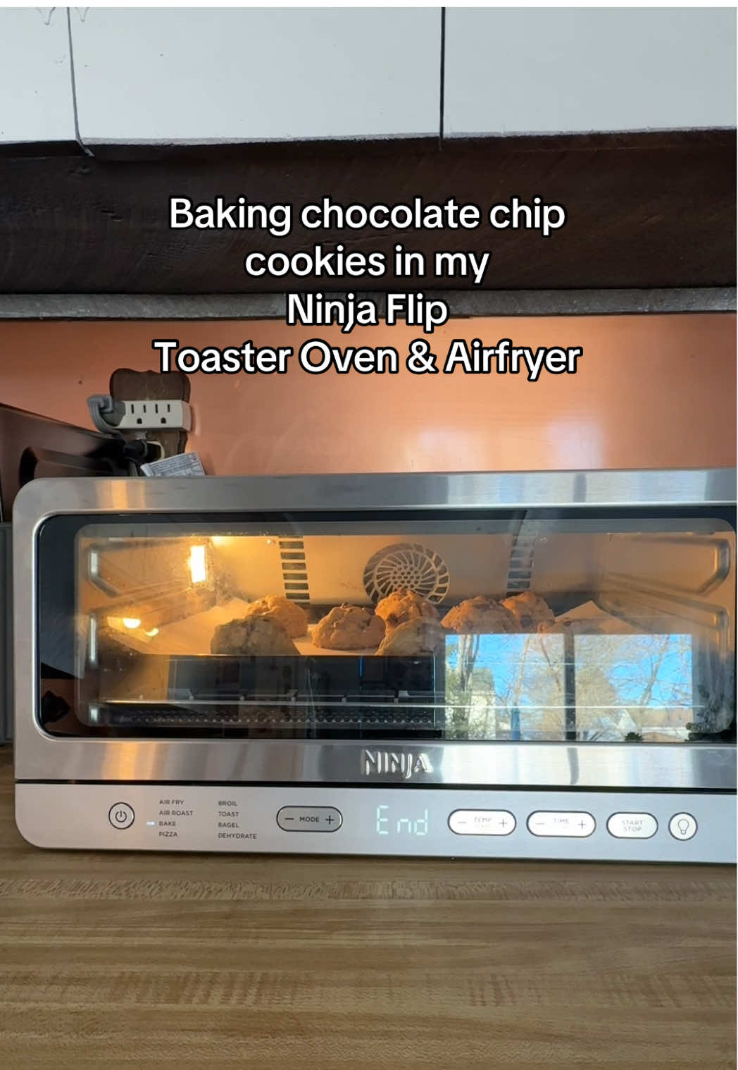 I need all the @Ninja Kitchen appliances! #toasteroven #airfryer #cookie #bakingtiktok #ninjaflip 