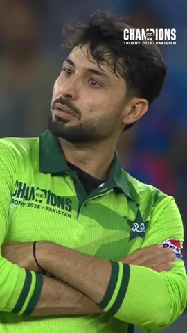 Ball of the tournament? 😱 What a seed by Abrar Ahmed to dismiss the in-form Shubman Gill 🔥 #ChampionsTrophy #cricketlover #pakistan #india #cricket #pakvind