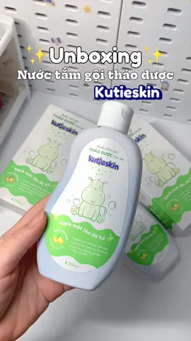Nước tắm gội thảo dược Kutieskin #review #mevabe #unboxing #kutieskin #nuoctamgoithaoduoc #xuhuong #viral 