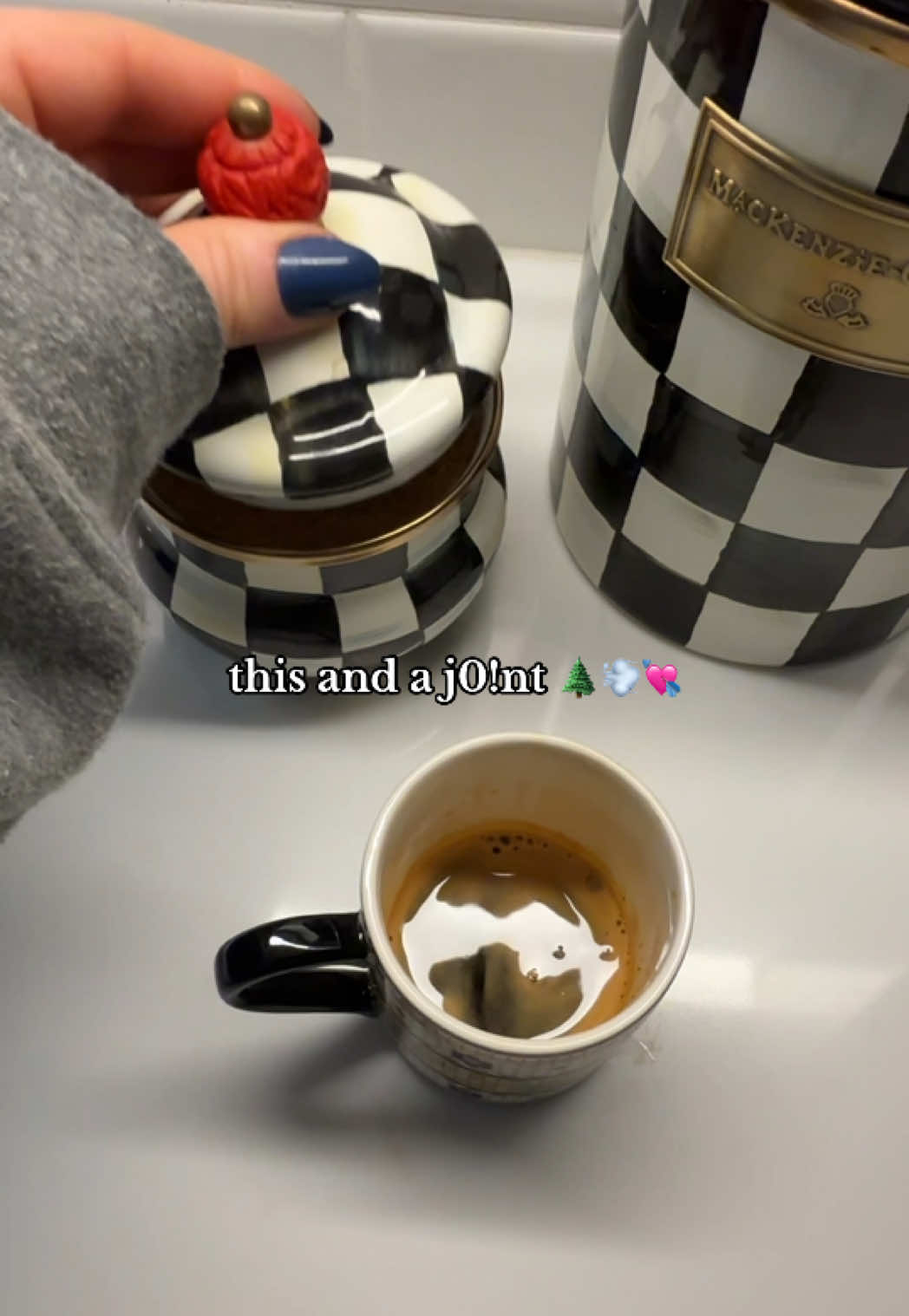 name a better Sunday morning duo ☕️🌲 #gardentok #sunday #relax 