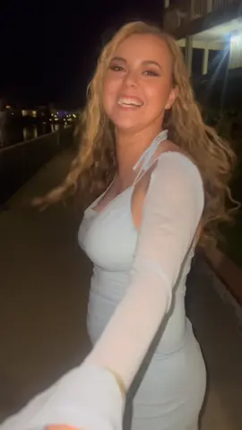 If the world was ending i’d wanna be next to you 🥰 💫  #fyp 