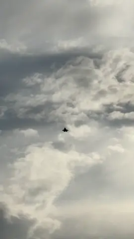 #f35 #f35lightning #usairforce #usaf #trend #trending #foryoupage #foryou #fyp #viraltiktok #militaryaviation #miltarytiktok #redflag25 #scamerrrrrr968 