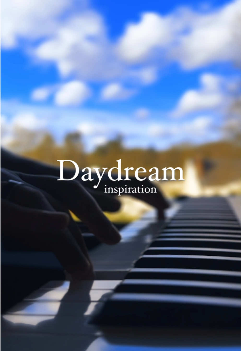 You’re dreaming and this melody starts playing… Would you wake up? 🎶💭 #music #piano #pianomusic #calm #relaxing #pianomusic #musically 