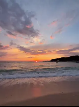 In another life#beautyfullview #beach#sunset#sea#fyp#viral#foryoupage