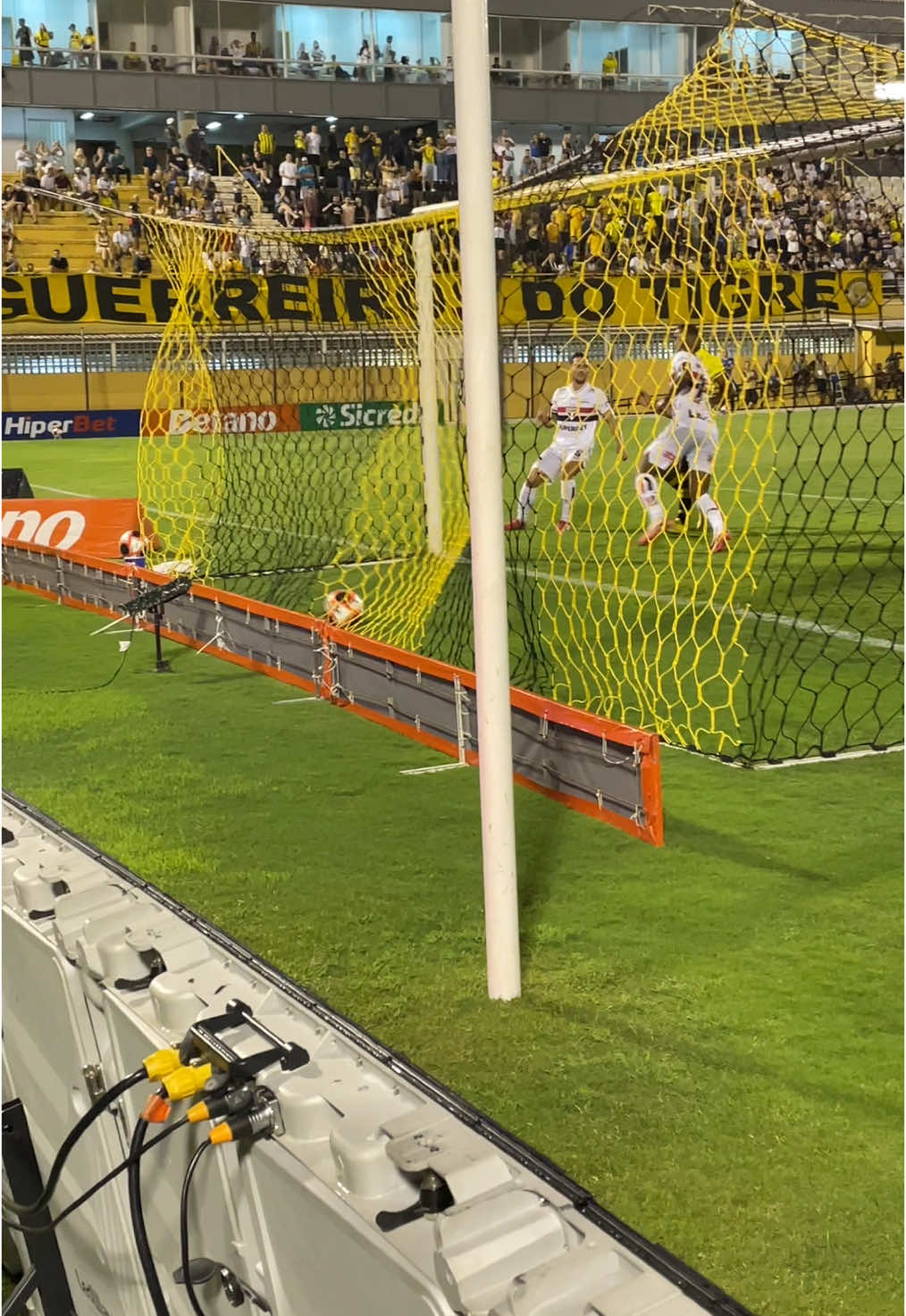 ⚽️ André Silva mais uma vez!  #Gol #AndréSilva #SãoPauloFC #Paulistão #TikTokEsportes 