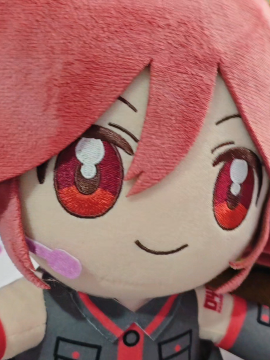 qué haces besando a la fanloid!?!? 👹😡😡  creo que es la novela Bakaloid más larga que he grabado xddd tetocuckeada por una fanloid y se vuelve loca 💔💔💔 no tengo peluche de Haku así que le puse un png del Haku peluche a mi iPad porque sólo ella podía interpretar a la quitese bieja 🦊🦊 lol equisde like y sub para más 👍  #kasaneteto #akitaneru #hatsunemiku #mikuneru #yowanehaku #mikuplush #tetoplush #neruplush #novela #bakaloid #parodia #quehacesbesandoalalisiada 